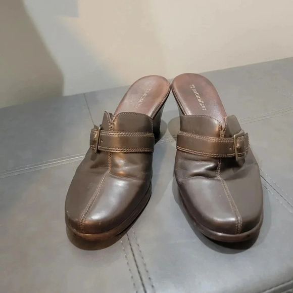 Naturalizer Womens 7.5 M  7 1/2 M Brown Leather Upper Slip On Minnie No Box - Picture 1 of 5
